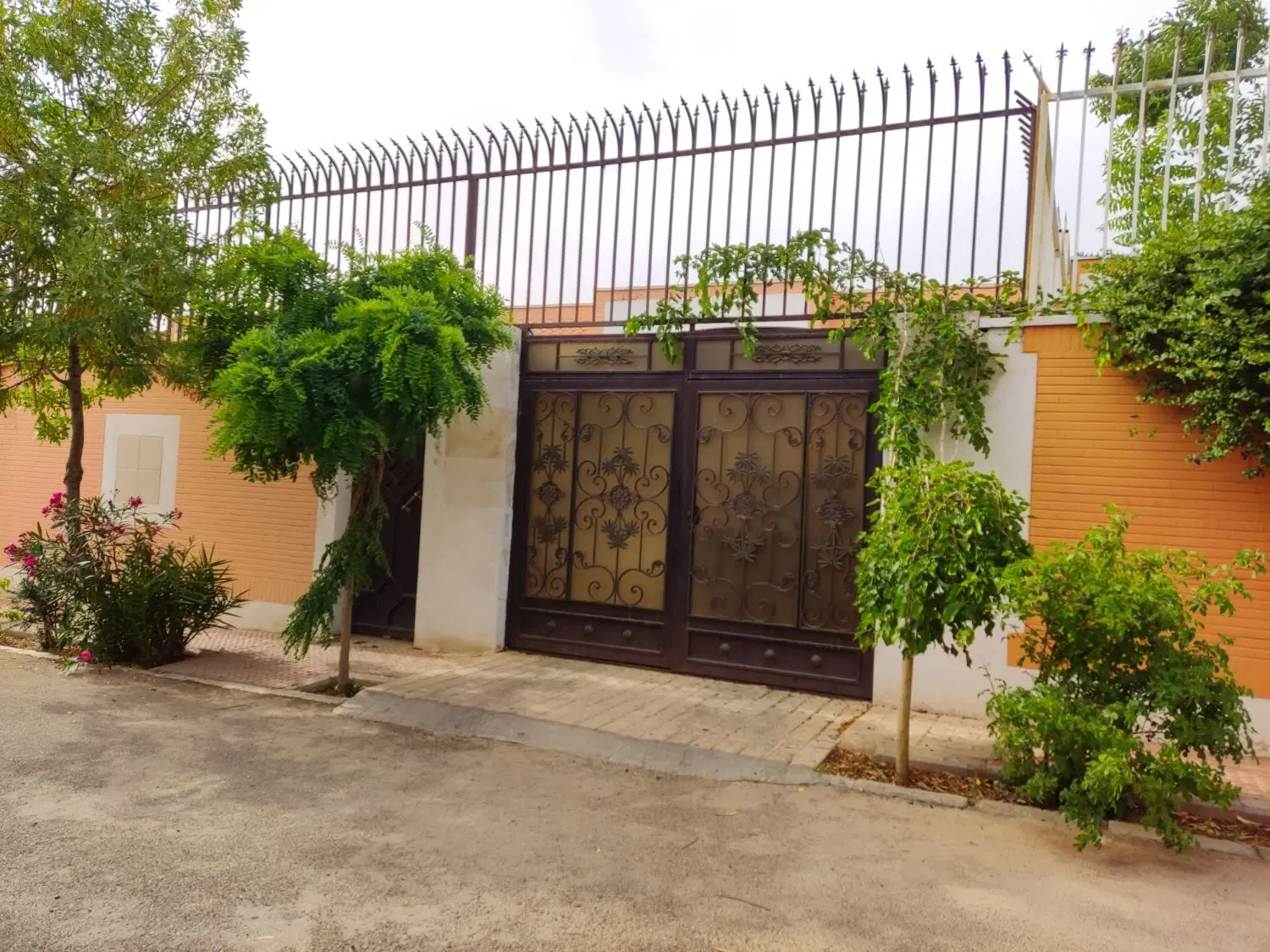 خونه ویلایی ۲۲۵ متری خاص