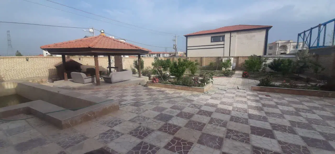 ملک ویلایی