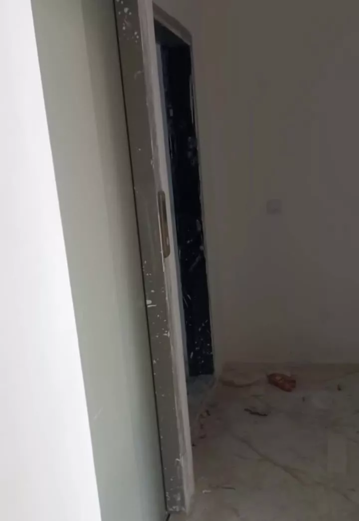 آپارتمان ۱۴۵ متر . طبقه ۱ و۴و ۶ منجم_ قره آغاج
