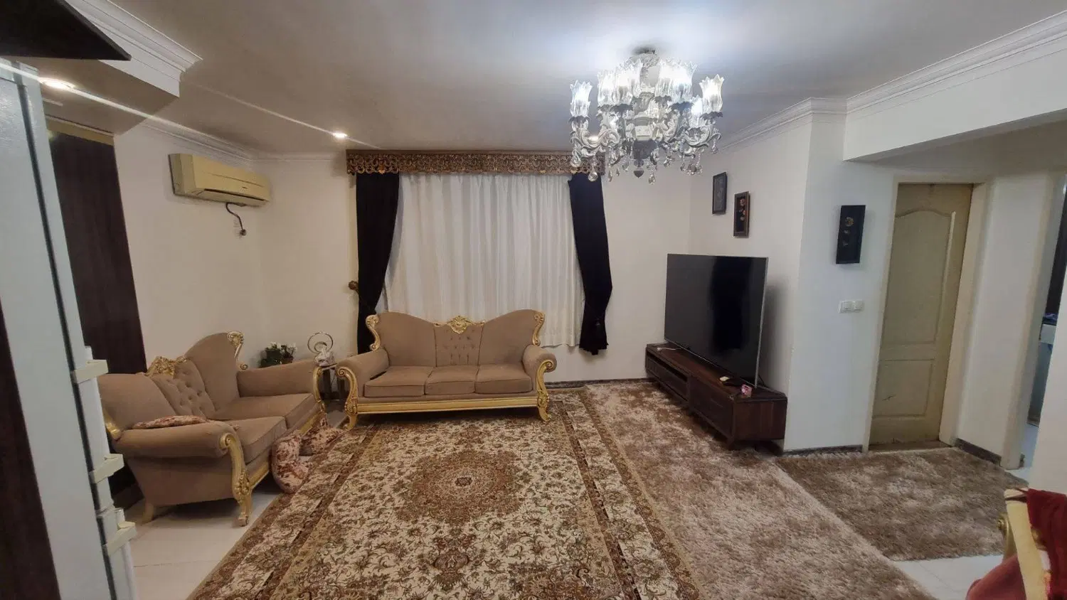 واحد ۷۶ متری استخر دار سام و زال برای رهن و اجاره