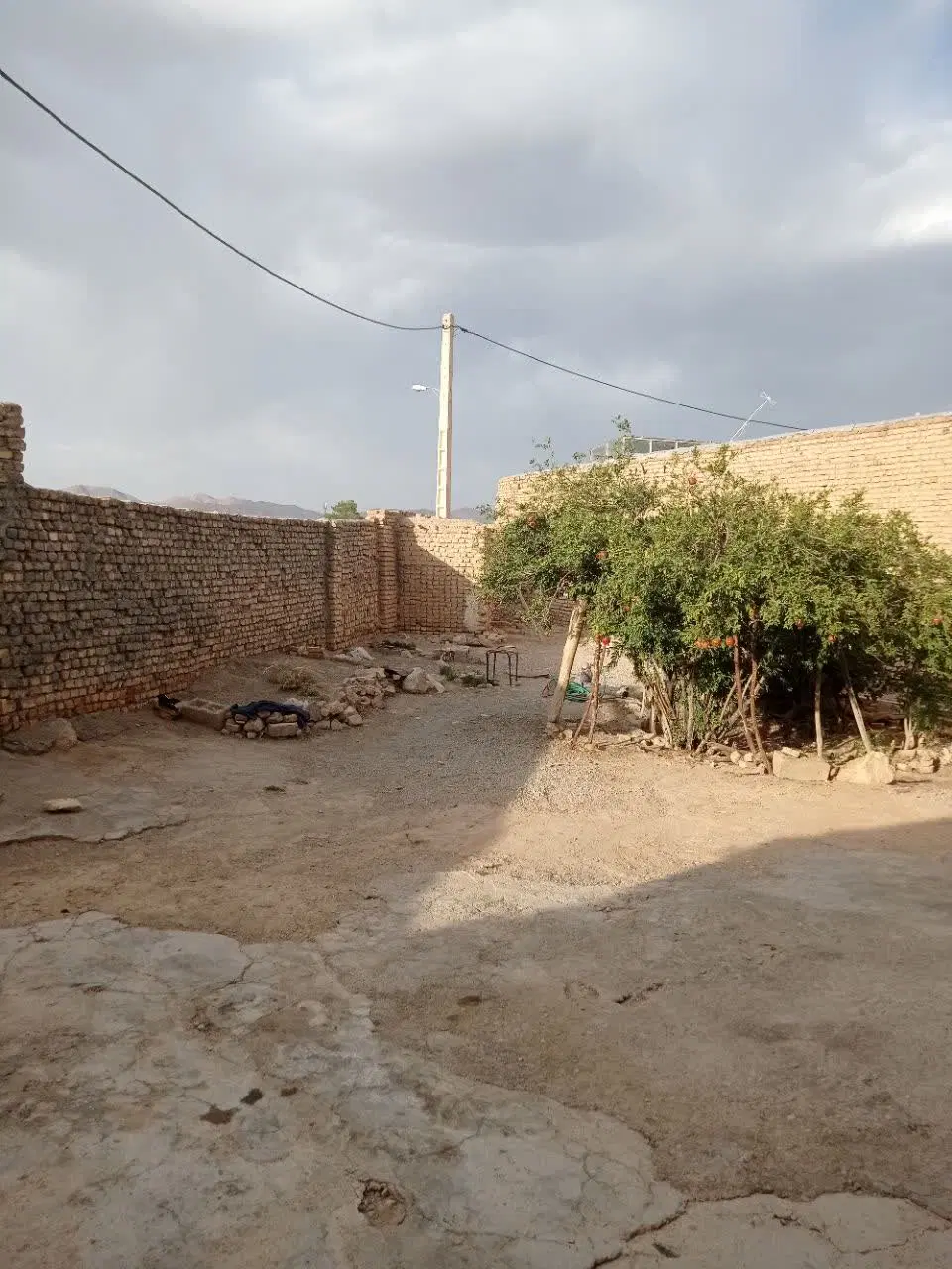 فروش منزل مسکونی فرسوده