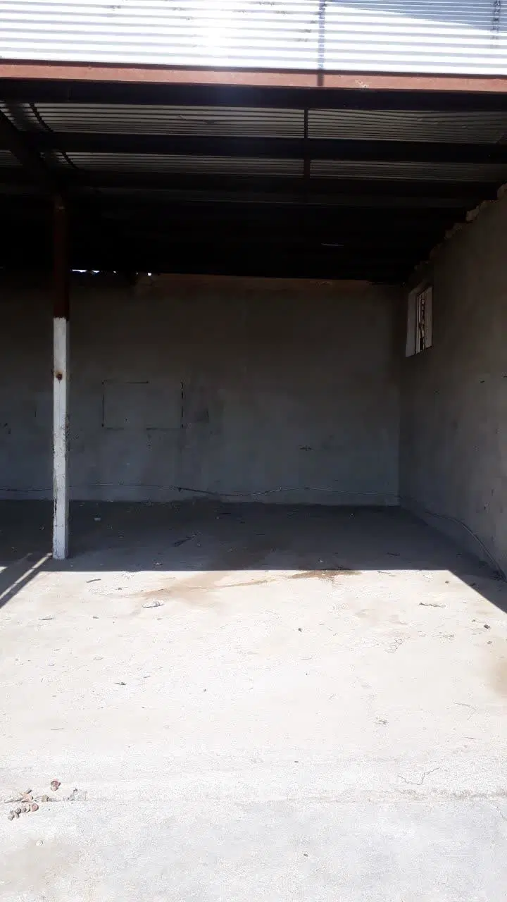 دو باب مغازه