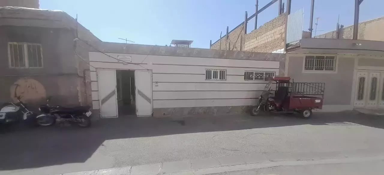 فروش منزل ویلایی ۱۹۵ متری