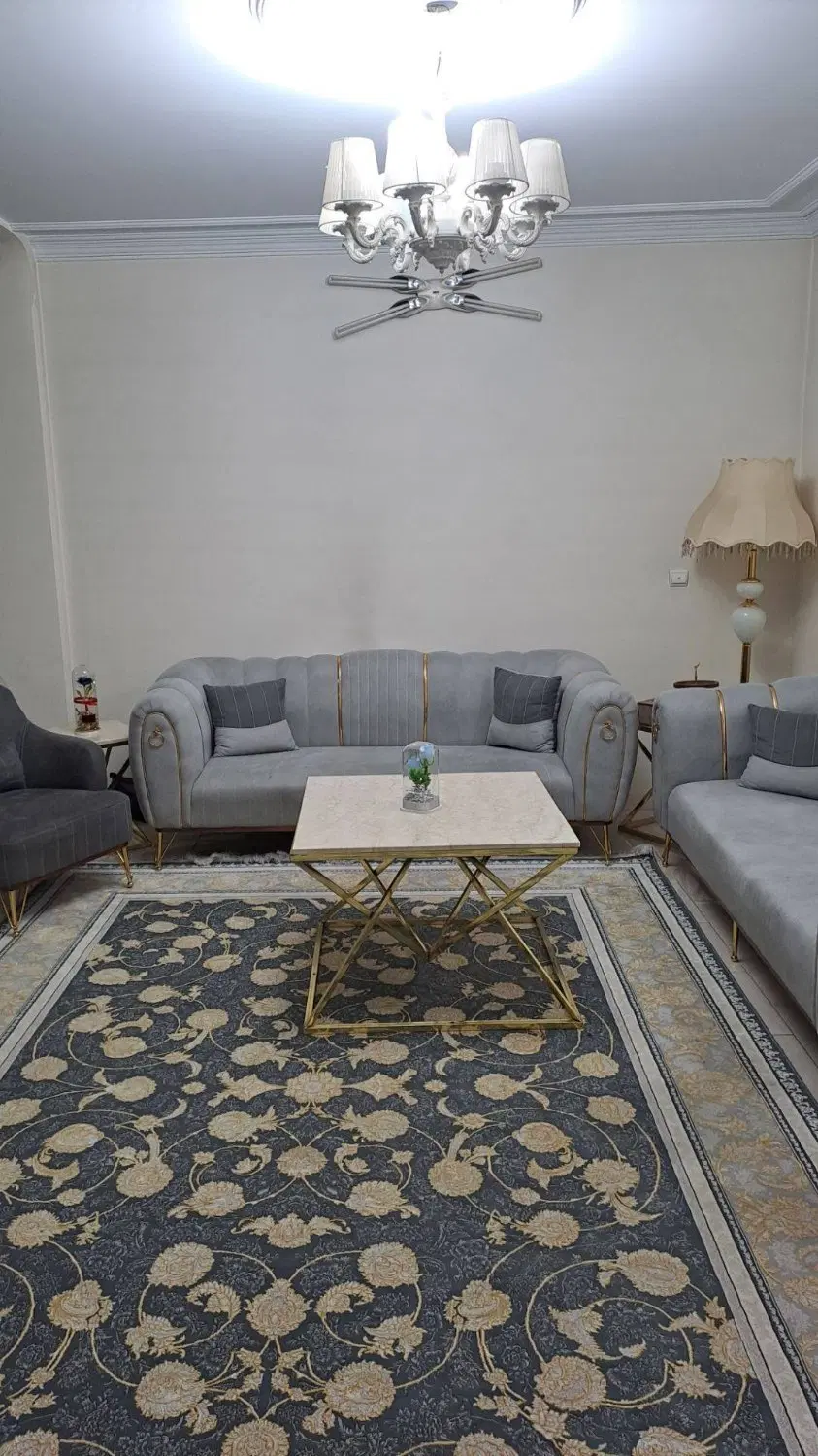 ۷۰ متری تخلیه تمیز شده آماده چیدمان