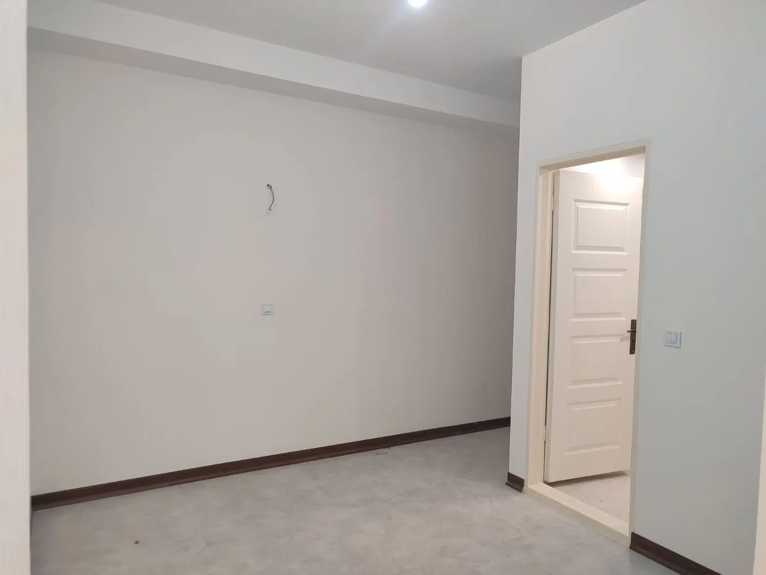 آپارتمان ۸۰ متری سندتکبرگ