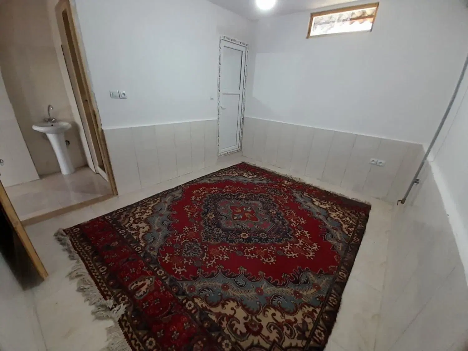 سوئیت ۶۰ متری تک خواب