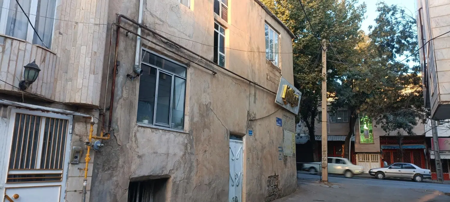 فروش ملک تجاری مسکونی شبرنگ مرکز شهر
