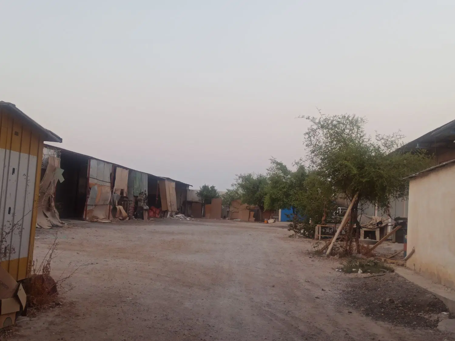 فروش ملک کارگاهی