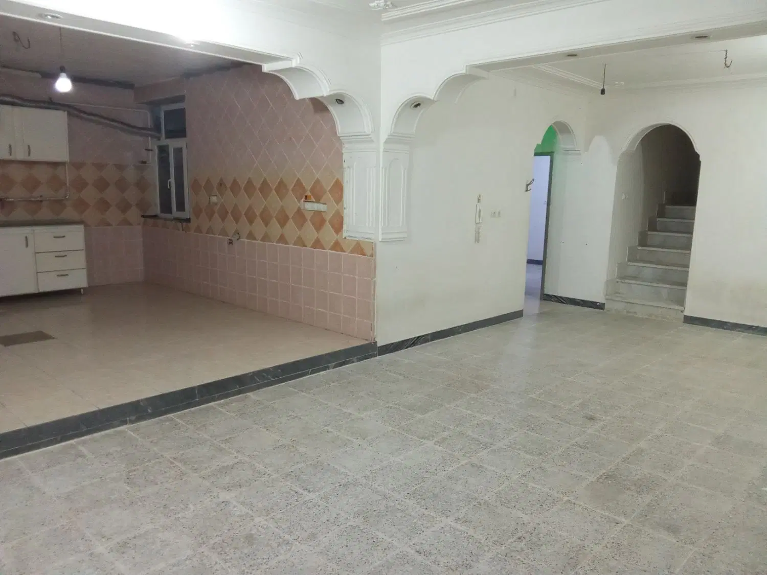 طبقه اول شهرک ذوالفقار