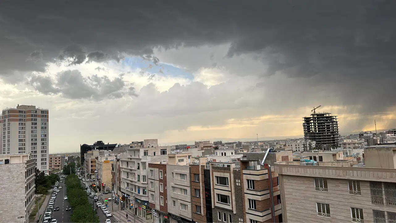 مغازه دو نبش