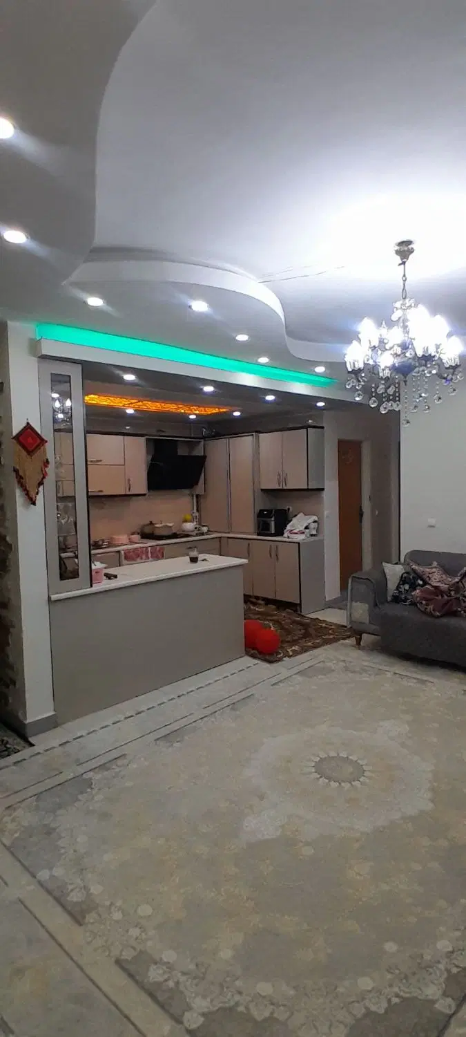 آپارتمان ۸۰ متری کیانمهر شهرک ابریشم