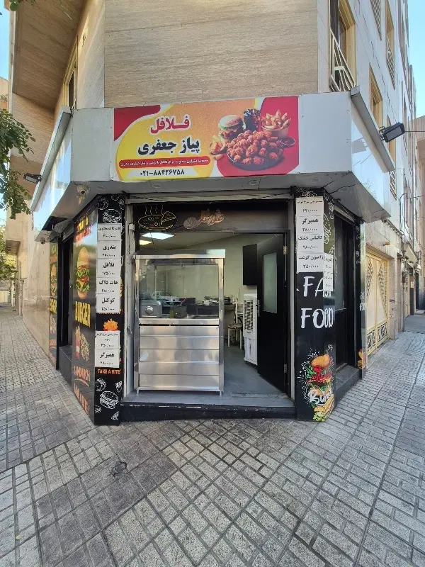 اجاره مغازه ساندویجی فقط با لوازم ، ۳ نبش
