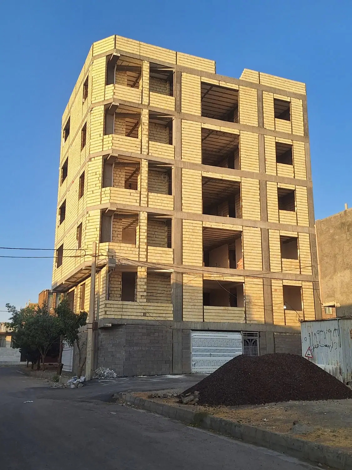 فروش واحد آپارتمانی