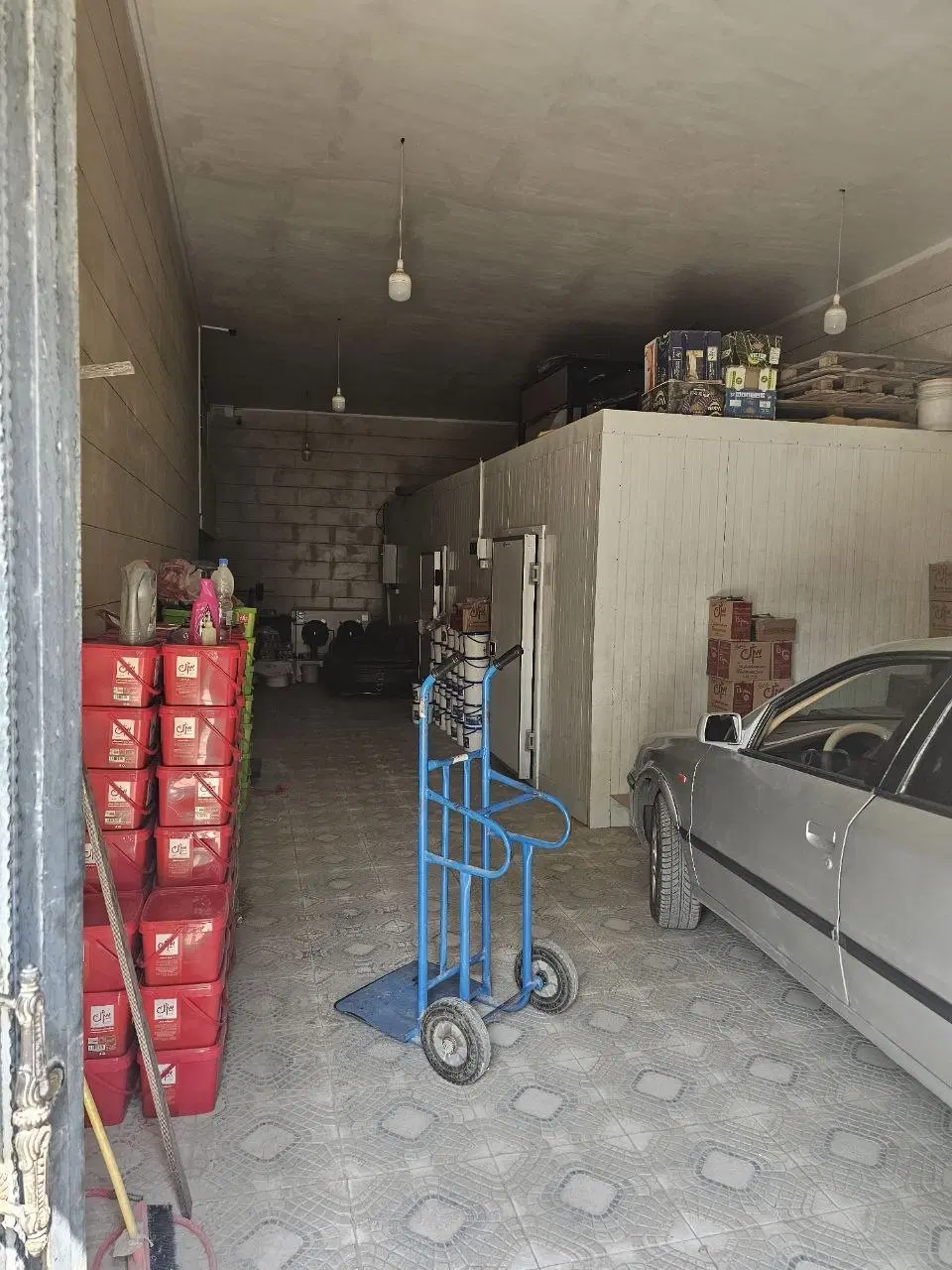فروش مسکونی تجاری  (مسکونی ۱۴۵متر تجاری۱۱۸متر)