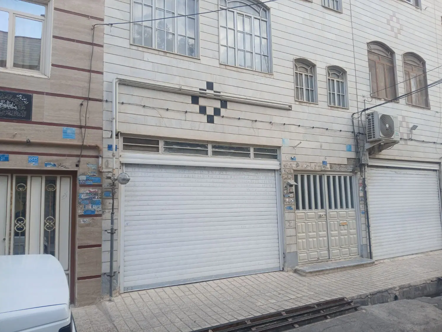 واحد مسکونی کلنگی