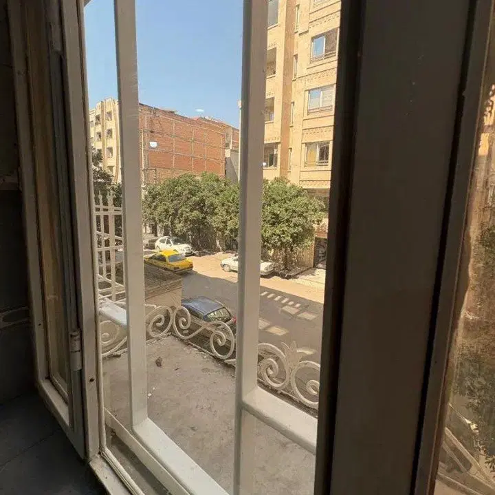 آپارتمان شیک و بسیار دلباز