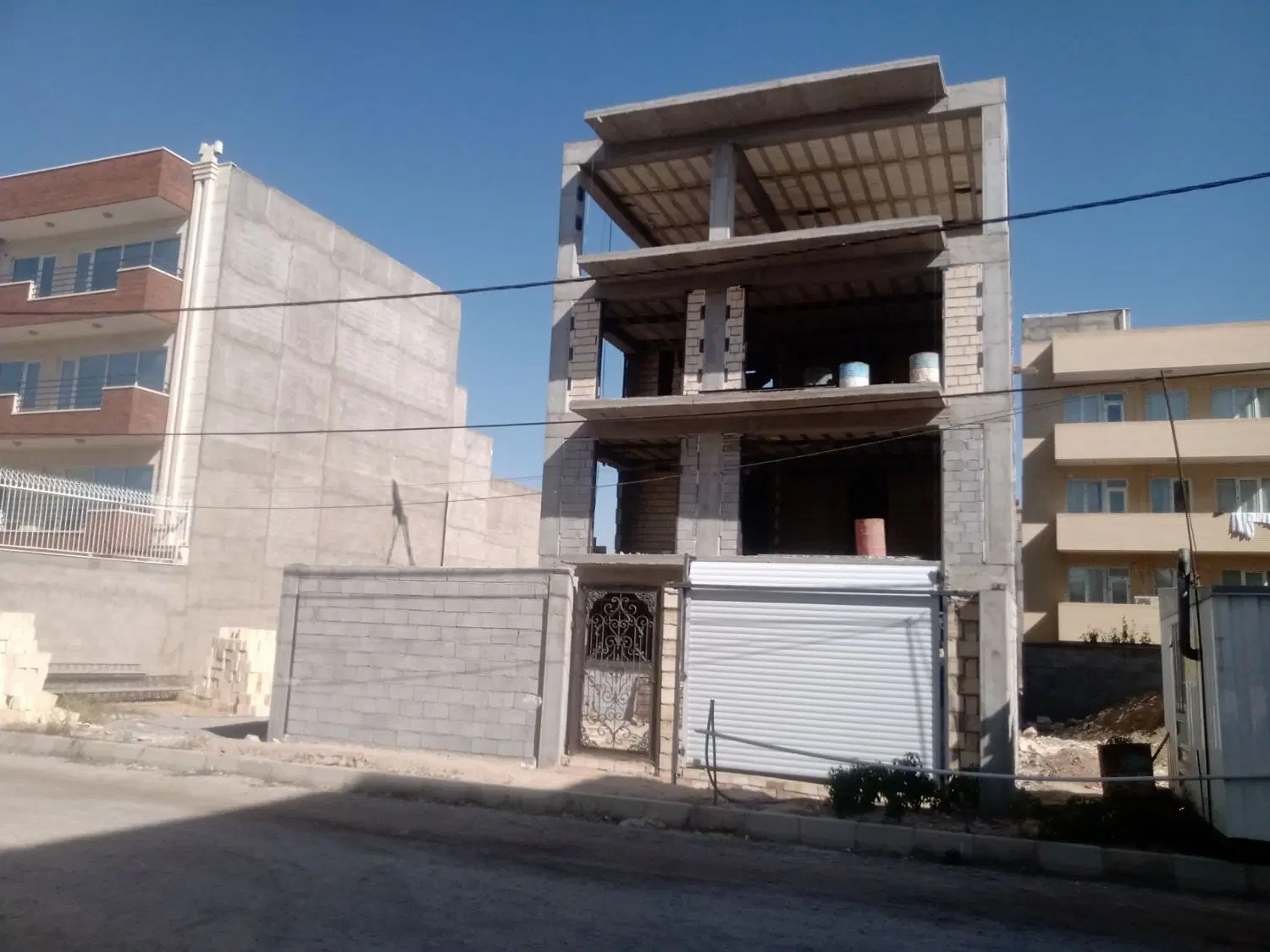 پیش فروش آپارتمان در بهترین موقعیت مهران‌شهر