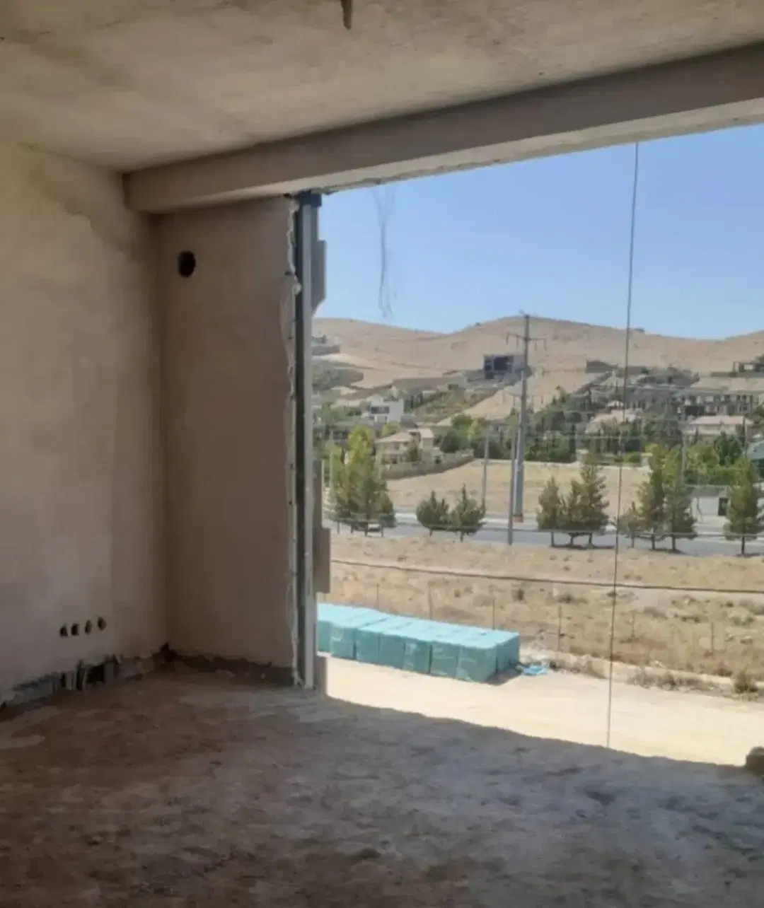فروش _ خرید آپارتمان اکباتان صدرا کارمندی معتبر