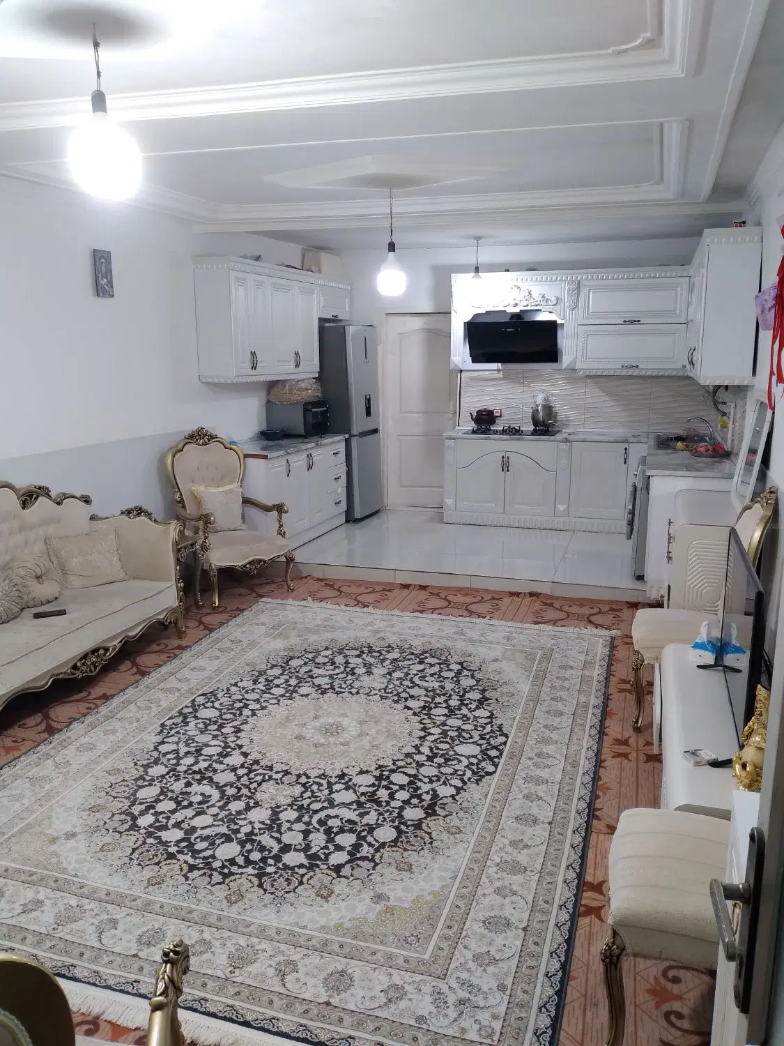 خانه ویلایی تمیز سه نبش فول