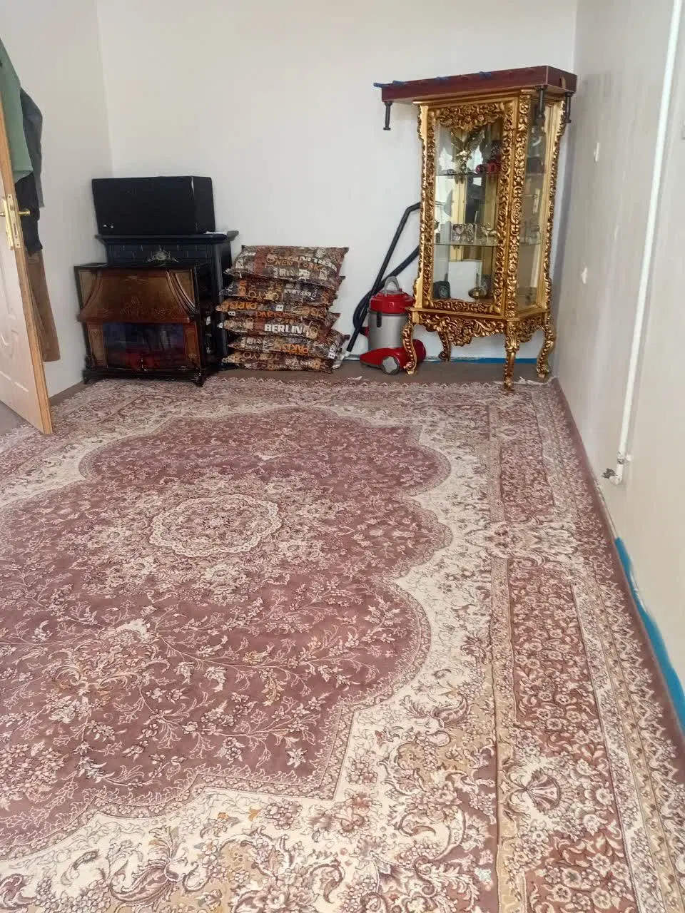 اجاره یک واحد ۱۰۰ متری