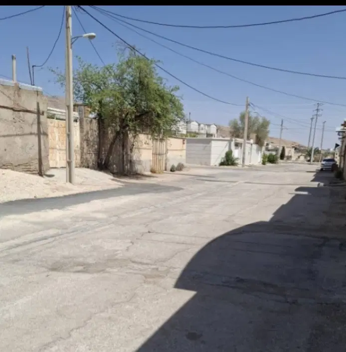 زمین ۳۰۰متری درمطهری