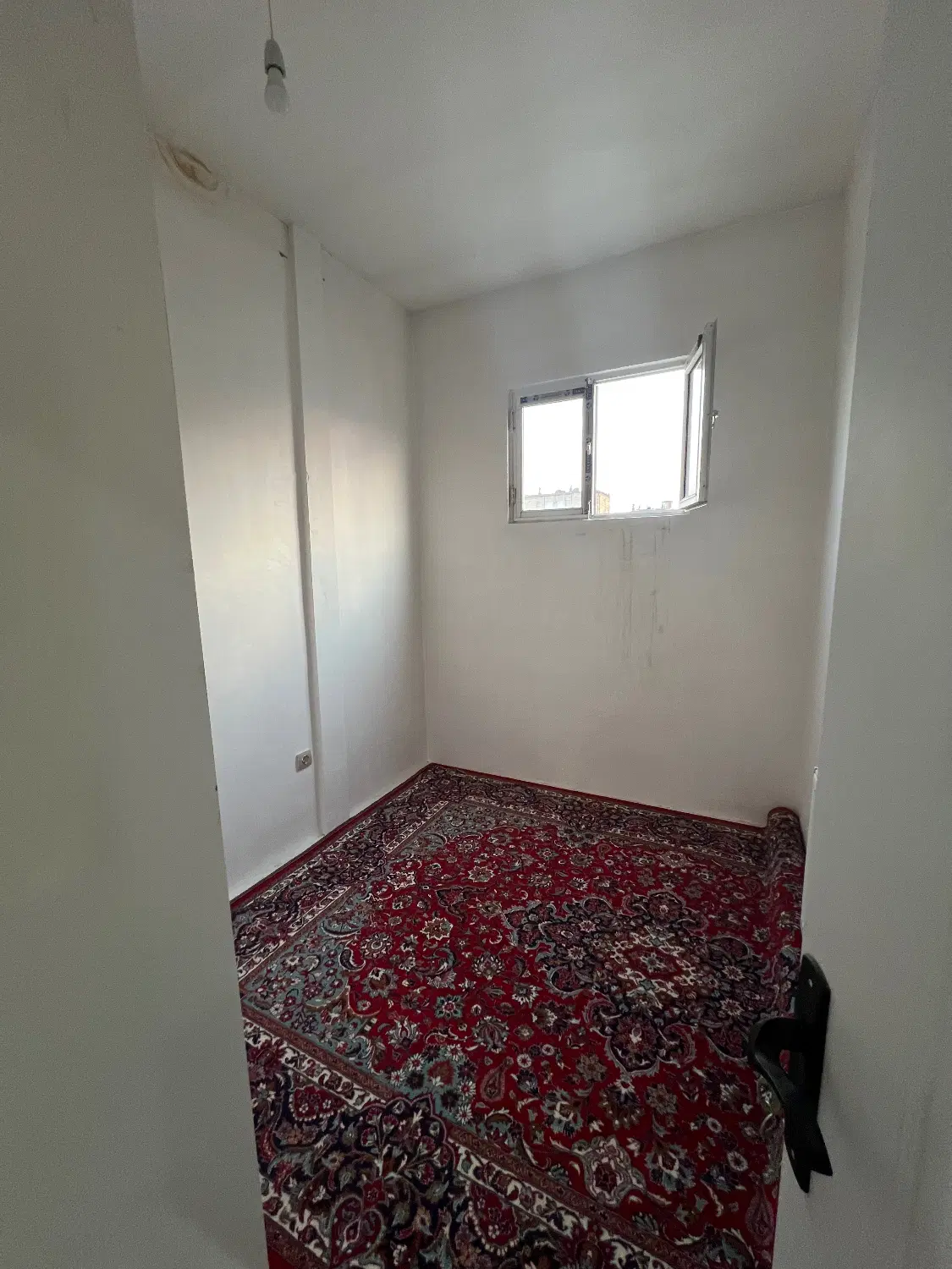 آپارتمان ۸۵ متری آتشکار
