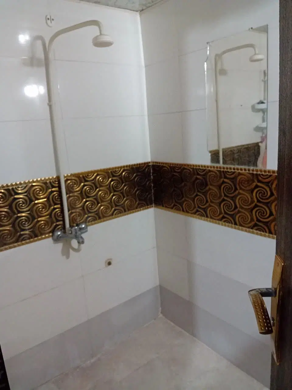 واحد ۹۰متری دوخواب نوساز