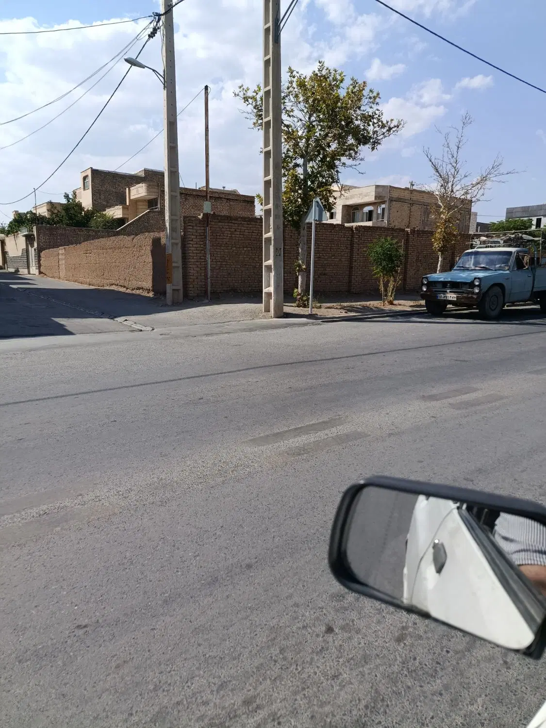 زمین مسکونی