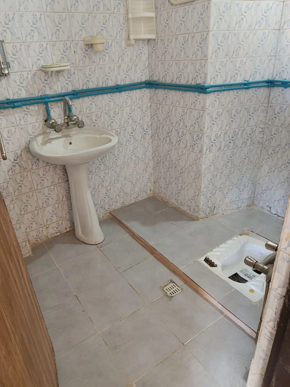 رهن یک واحد مسکونی مجتمع صدف