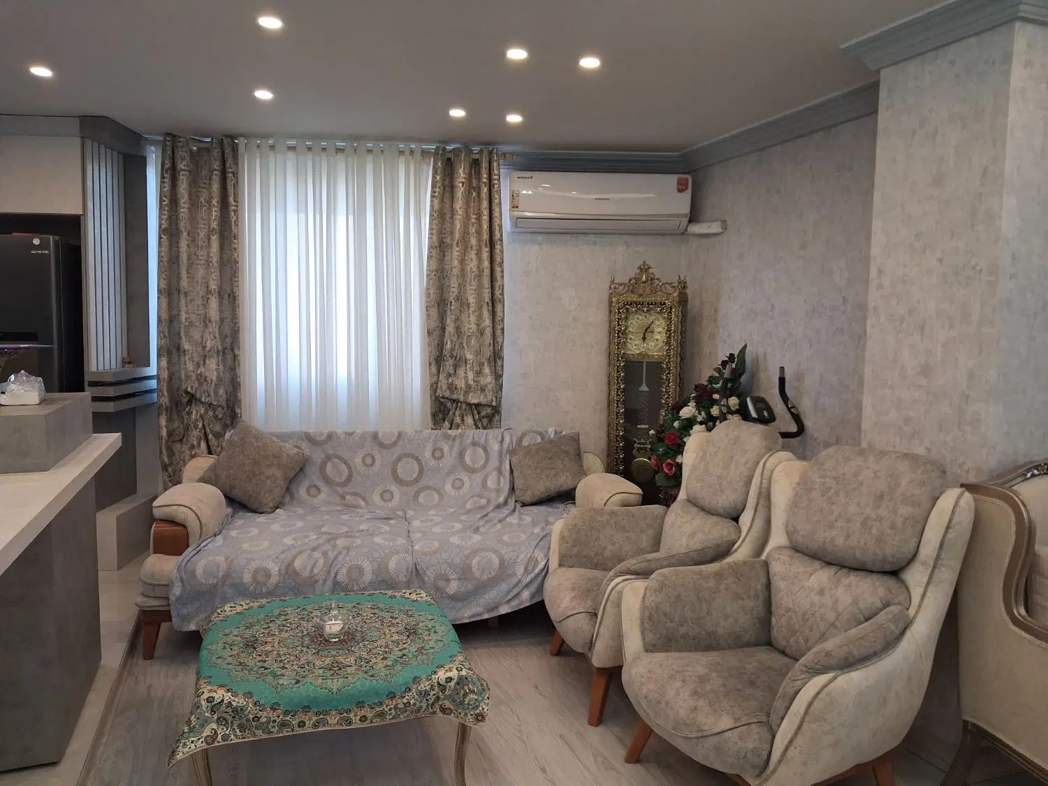 آپارتمان ۱۲۵ متر نوساز دونش بر خیابان