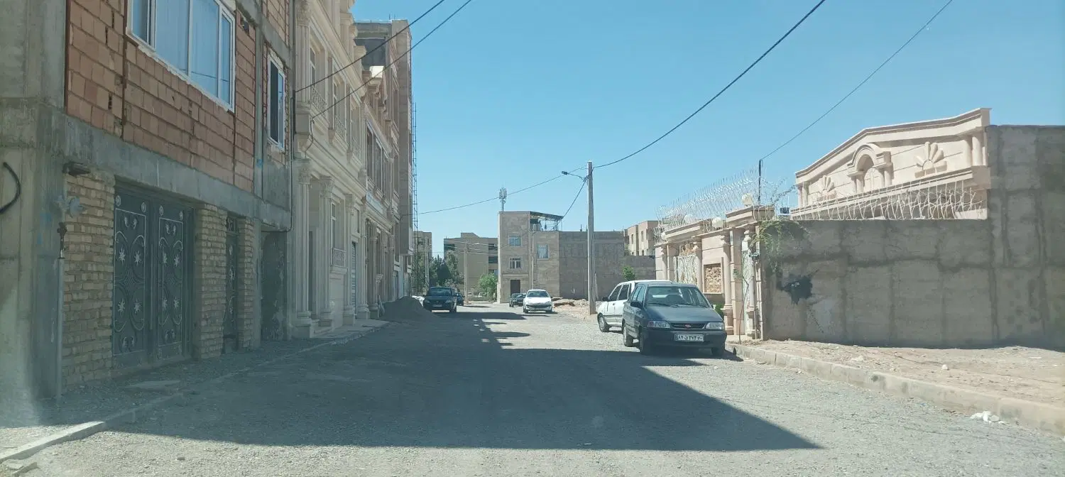 زمین ۱۹۰ متری سند دار فاز یک