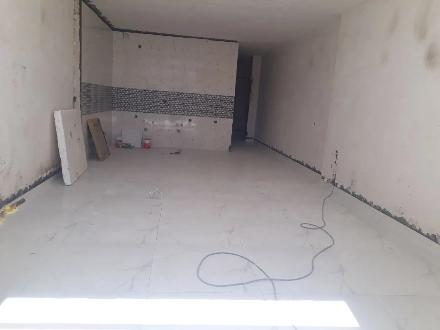 خانه ویلایی دوخوابه ۹۰ متری در هواشناسی تازه ساخت