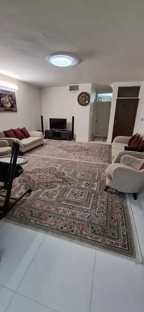 ۷۰ متر دوخوابه نوسازی کامل_گلها