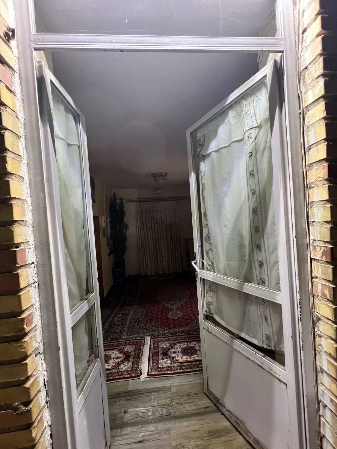 فروش یا معاوضه حیاط مسکونی در مارالان