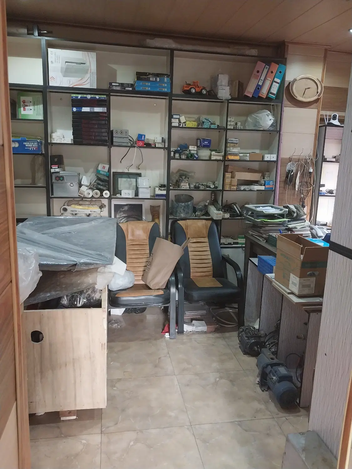 یک واحد تجاری ۳۰متری