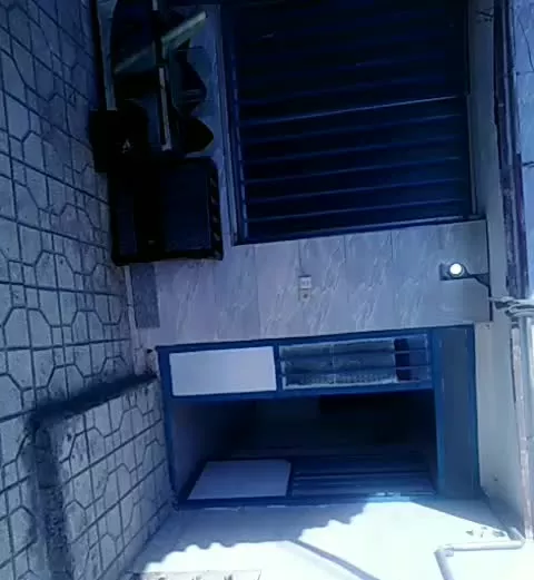 اجاره طبقه هم کف