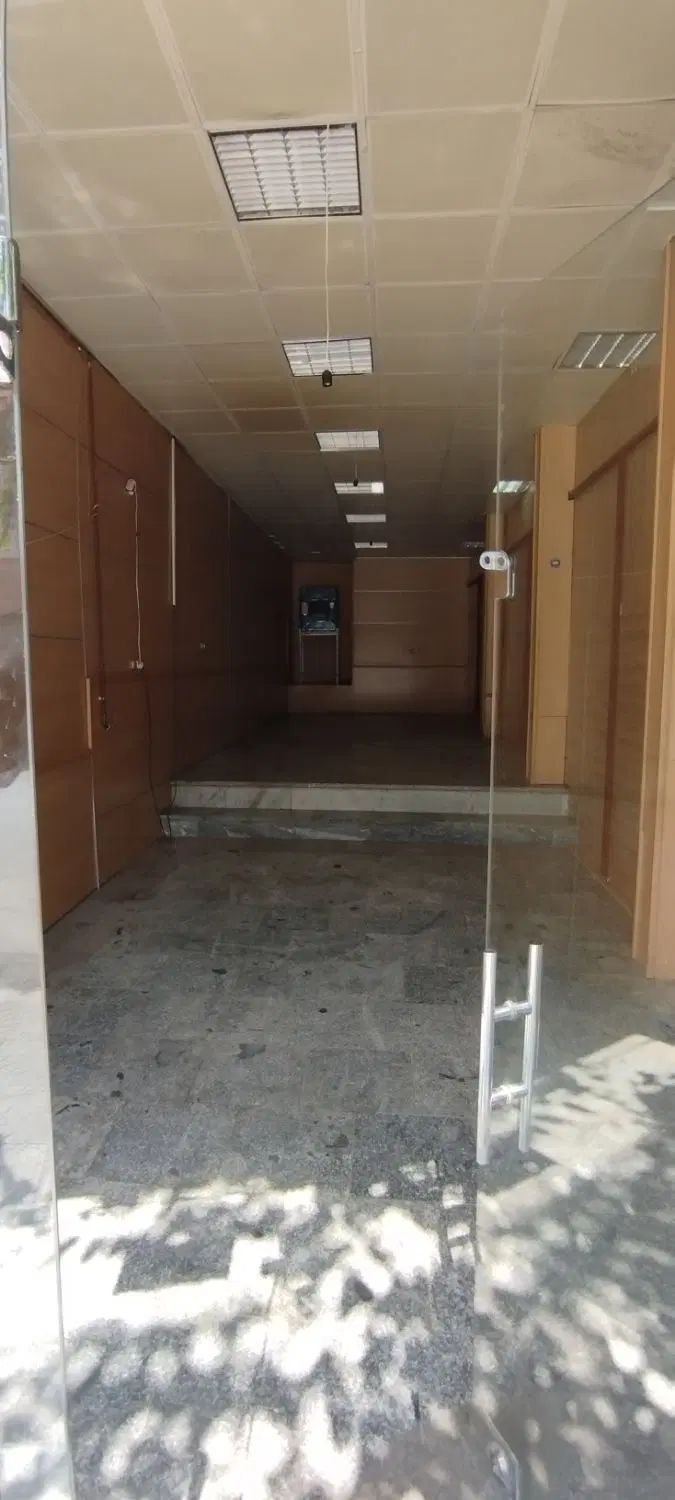 اجاره مغازه ۶۰ متری شیک و ترتمیز
