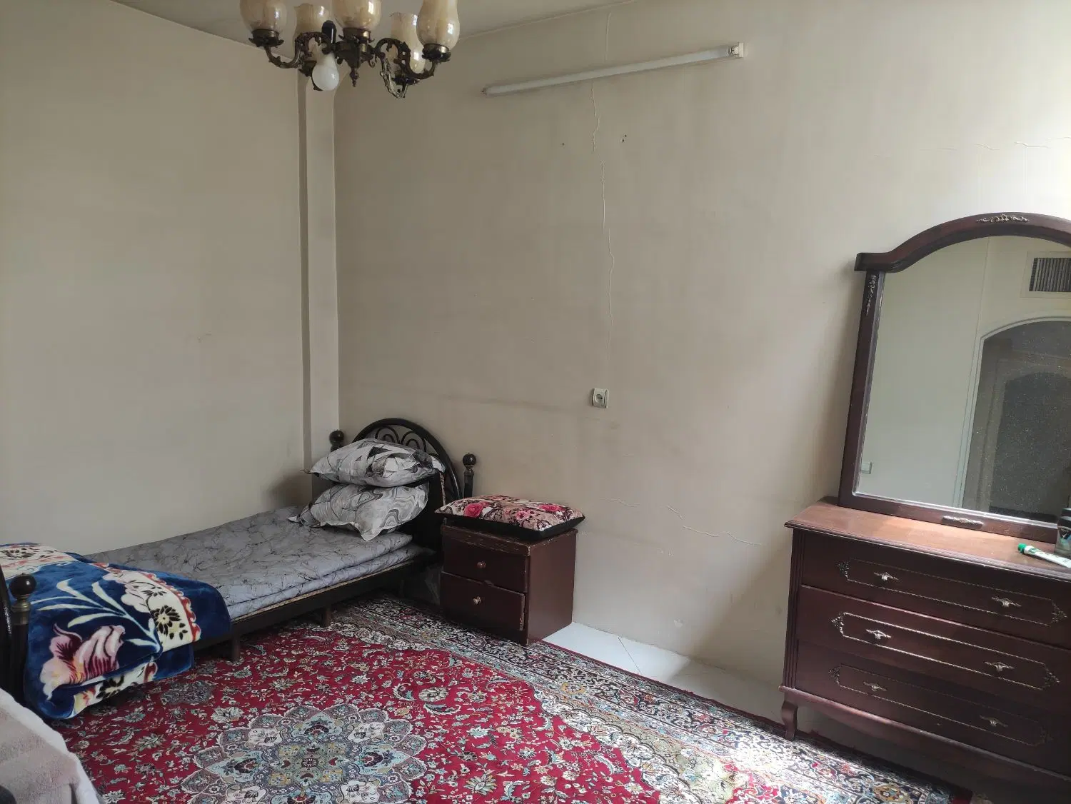 فروش آپارتمان نقلی اقبال لاهوری