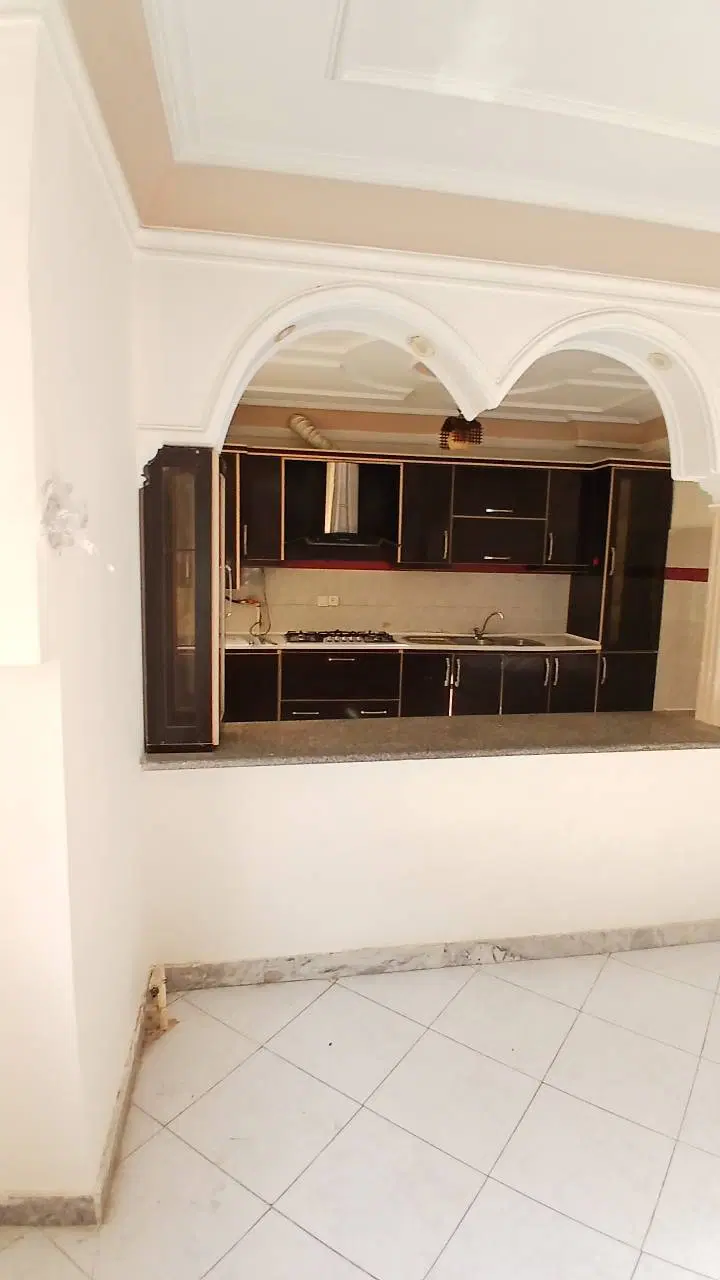 اجاره آپارتمان دوطبقه تک واحده مستقل