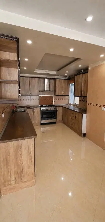 تهرانسر میدان کمال الملک فول امکانات تخلیه