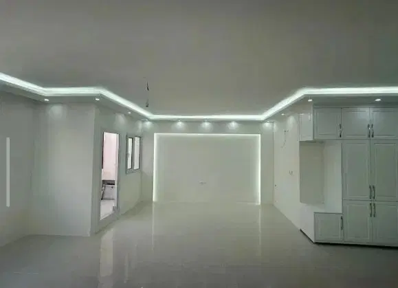 اپارتمان دوخواب ۱۱۰ متری پارکینگ اسانسور
