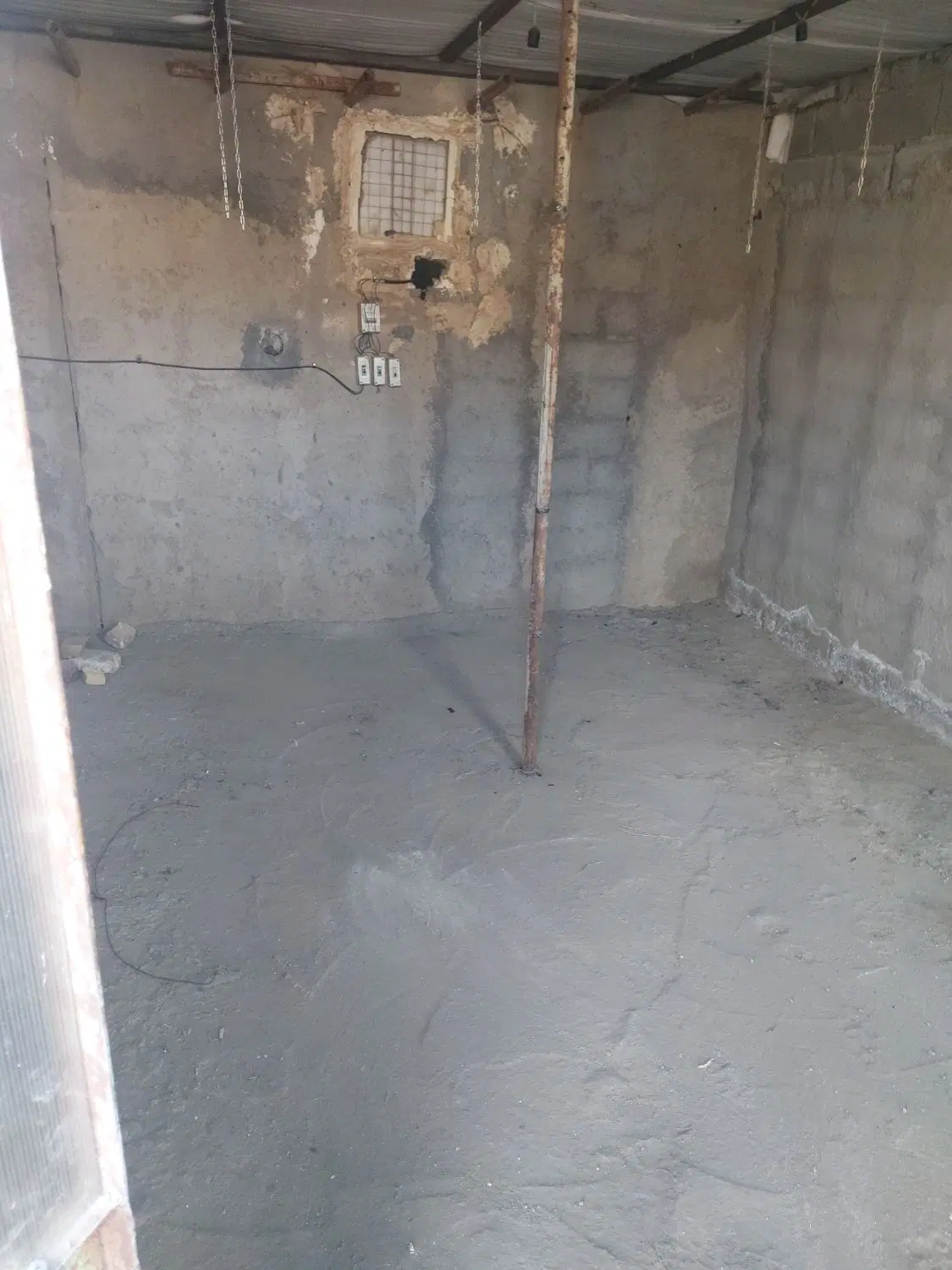 مغازه برا چاقوسازی و غیره