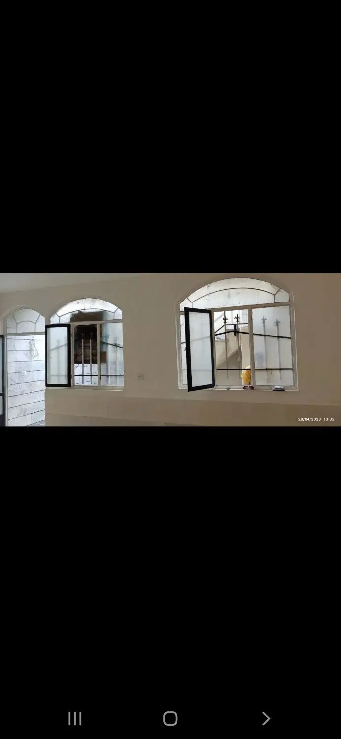 دو طبقه مستقل