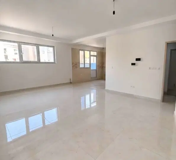 آپارتمان ۹۰ متری گرو تک واحده