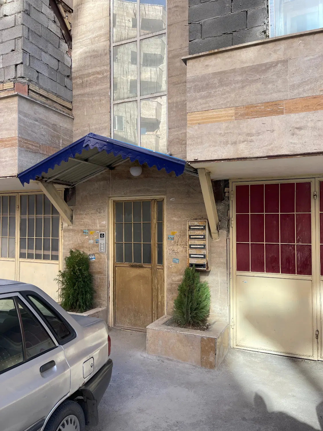 75متر اپارتمان شهرک اندیشه