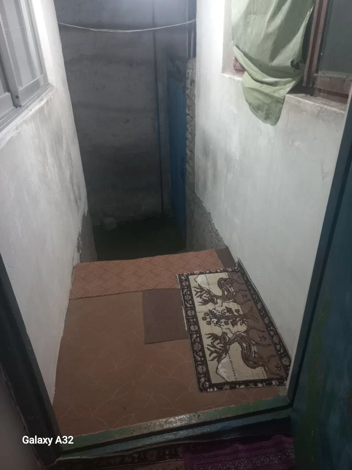 خونه ۲۰سال ساخته هست تعمیرات داره