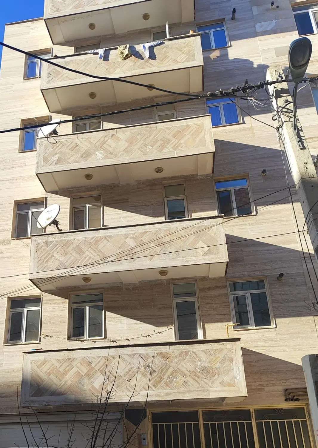 فروش تک واحده ۹۵متر در کوثر، بلوک ۱۳