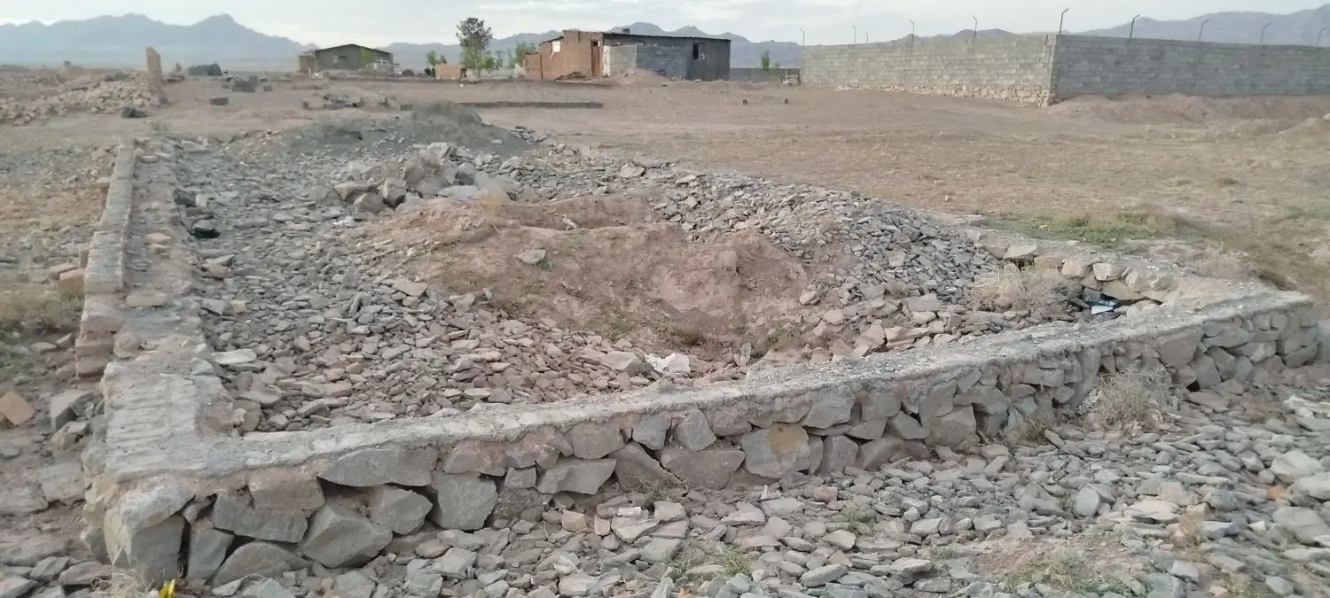 زمین خیابان کشاورز