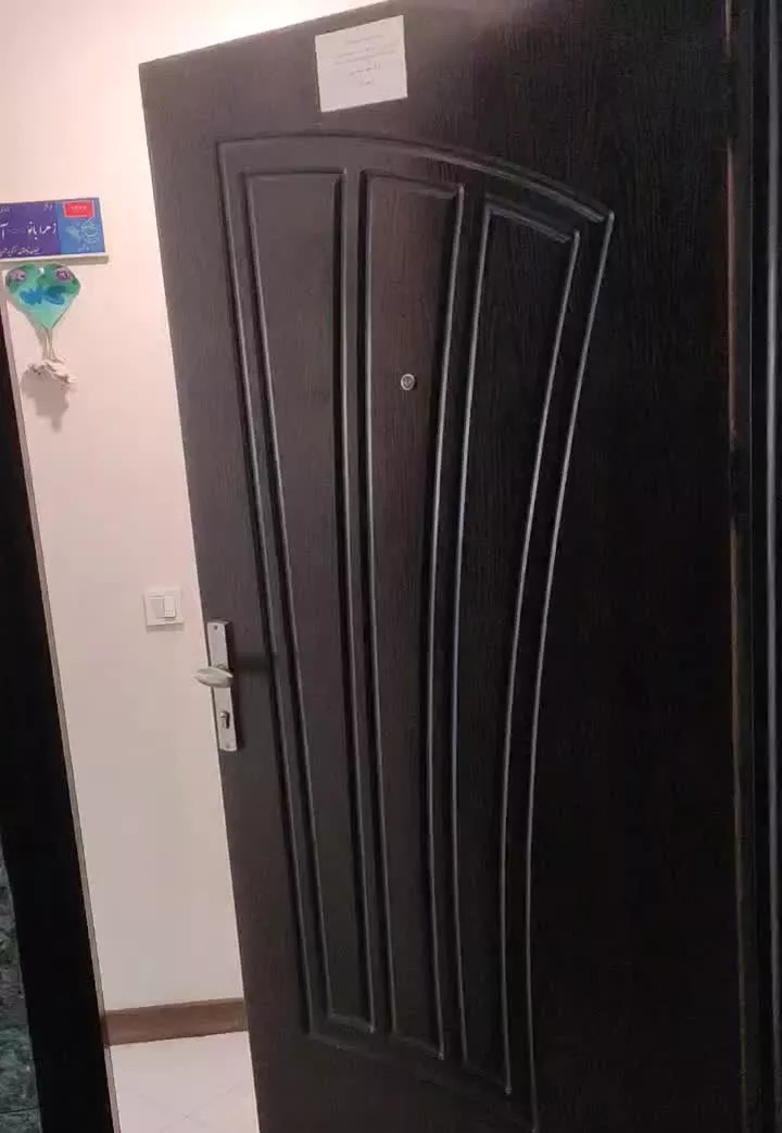 شهرری 83 متری