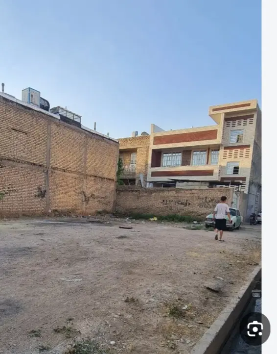 زمین تجاری و مسکونی